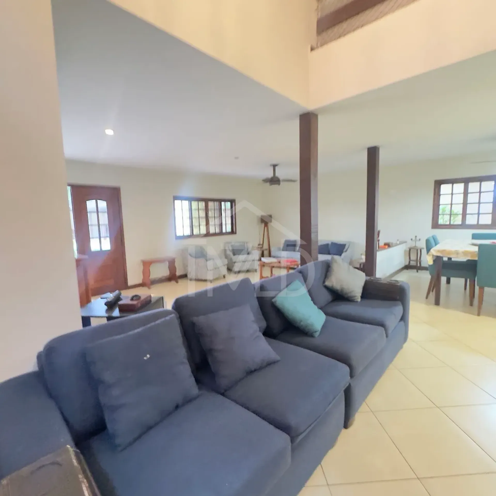Furnished house, 250 m², with a walk-in closet — photo 39