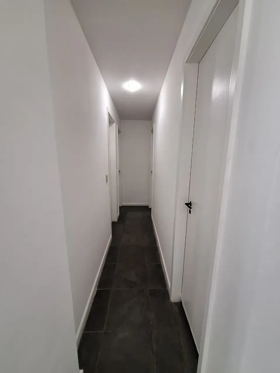 Невмебльована квартира з 3 спальнями і 3 ванними — photo 2