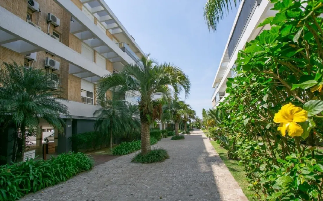 Apartamento amueblado de 2 dormitorios con terraza y parrilla — photo 19