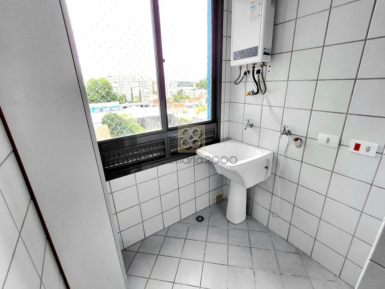 Квартира з 3 спальнями, 1 окрема ванна, 148 м² — photo 10