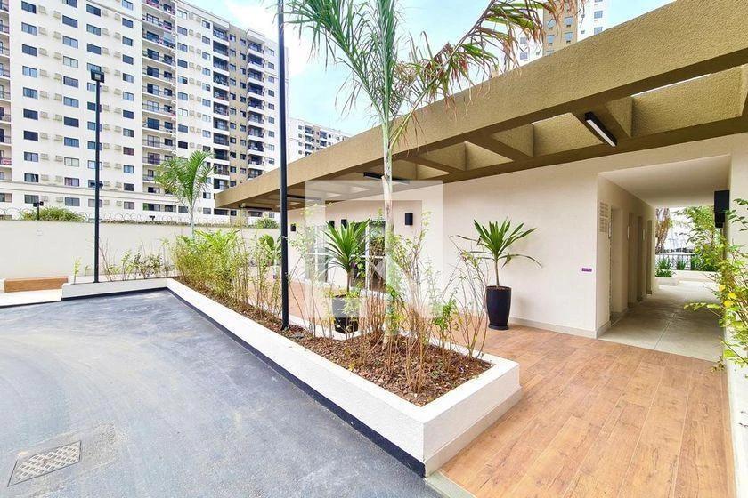 2-bedroom apartment with balcony and separate kitchen — photo 40