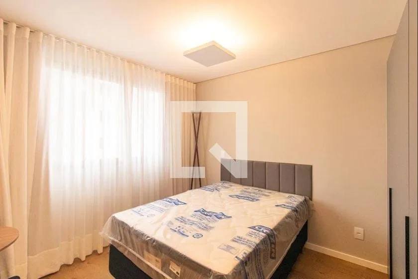 Furnished 19 m² studio with 1 bedroom and 1 bathroom — photo 6