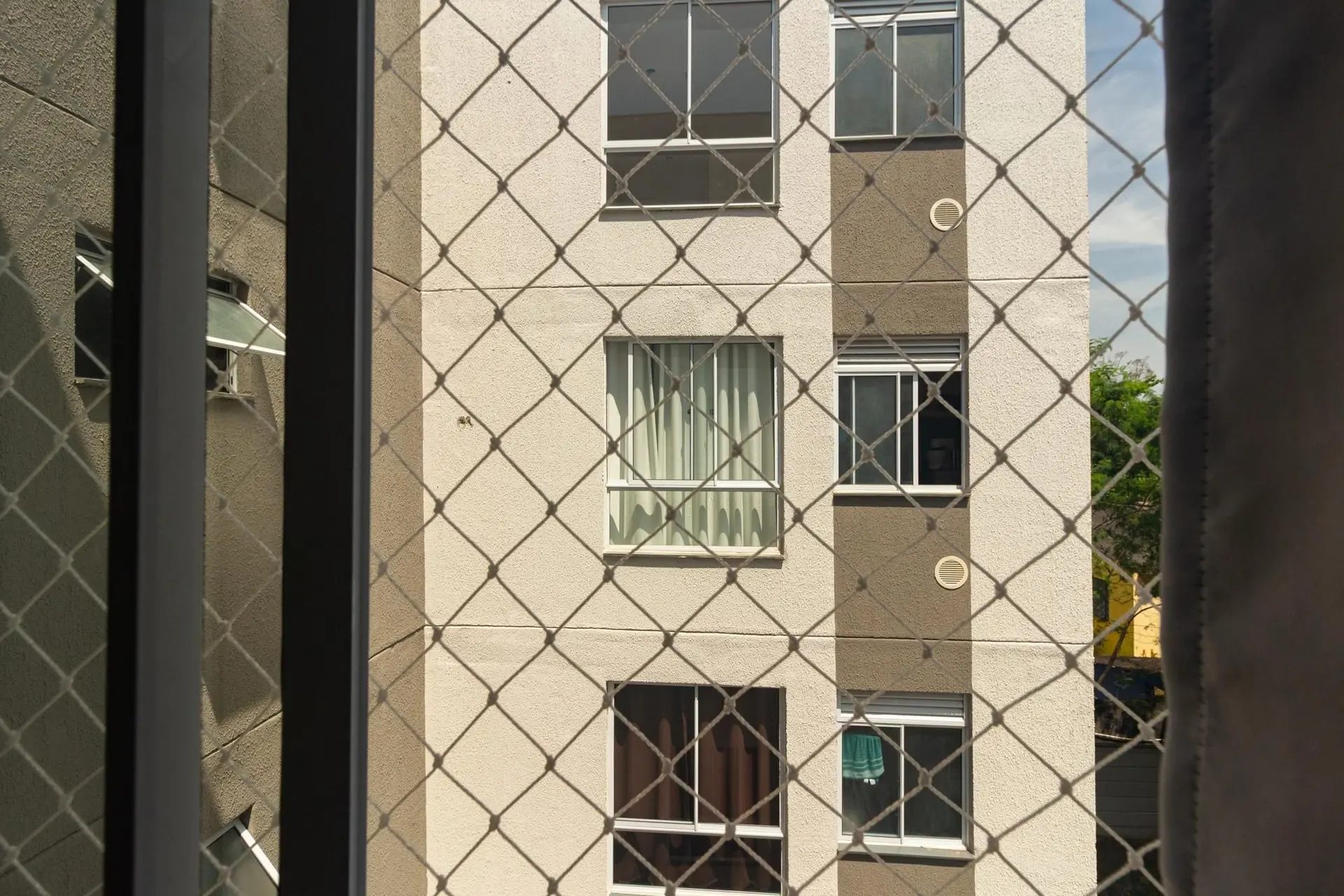 2-bedroom apartment with a washing machine — photo 39