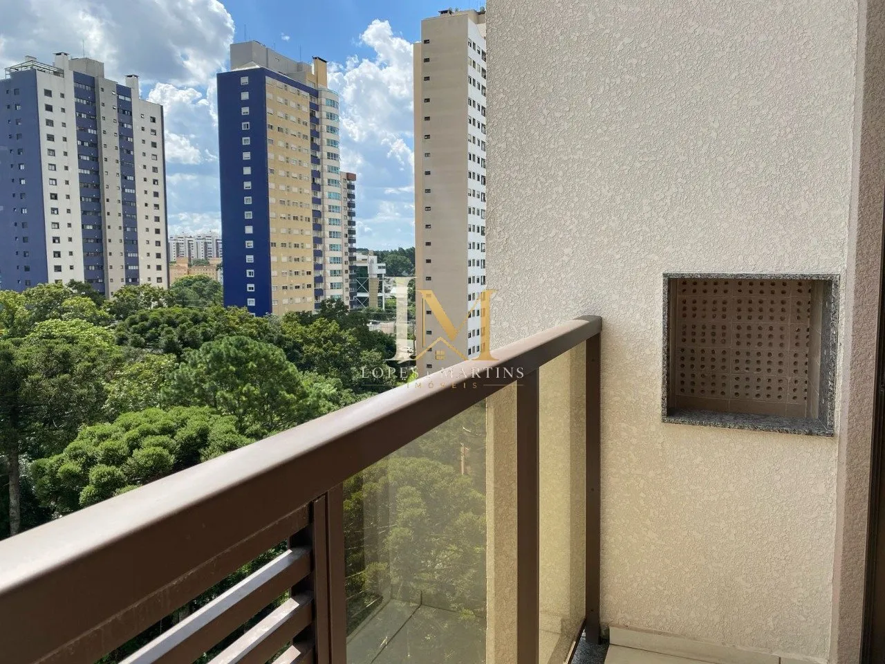 Furnished 1-bedroom apartment with 32 m² and balcony — photo 19