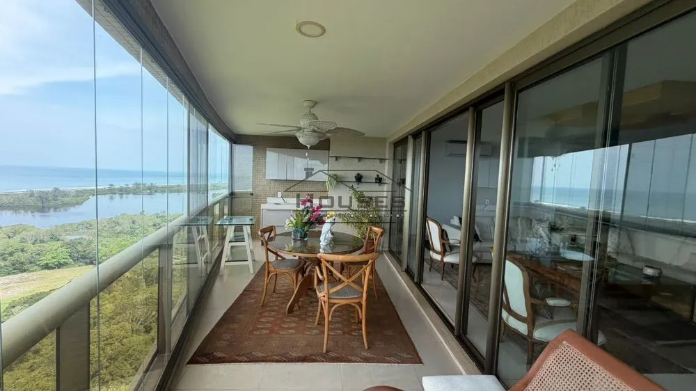 4-bedroom unfurnished apartment with 1 bathroom — photo 2