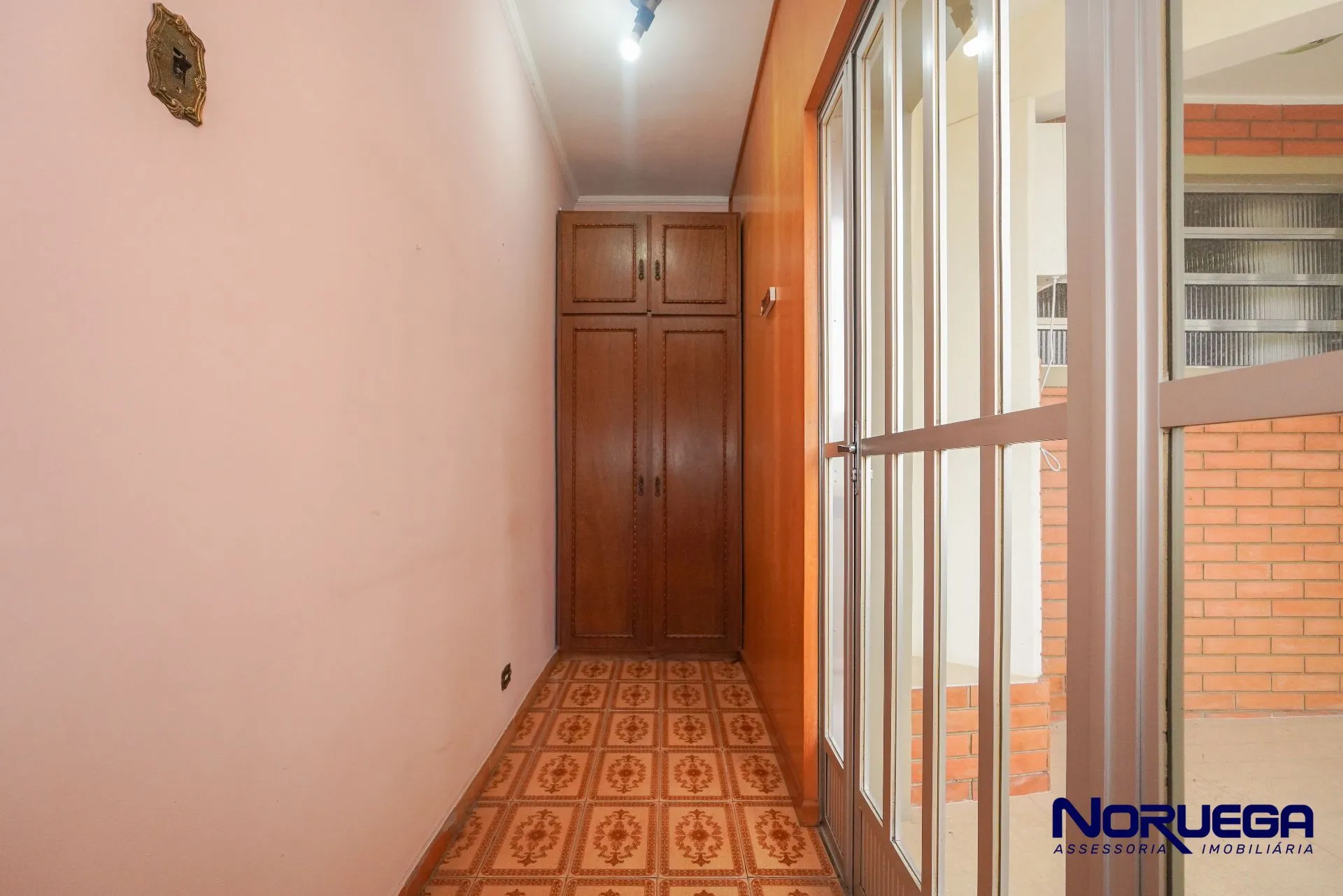 Ванна и 2 спальни: дом 140 м² — photo 3