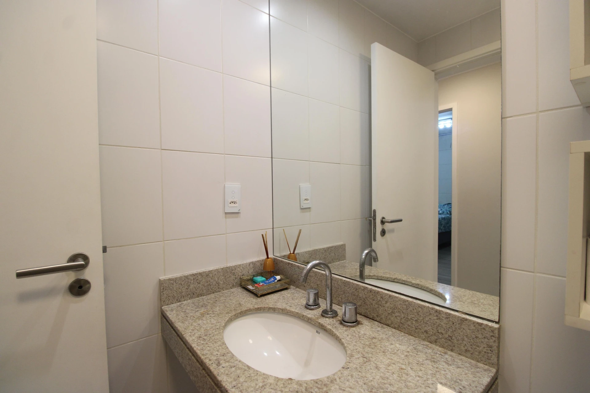 3-bedroom apartment in a building with a sauna — photo 59