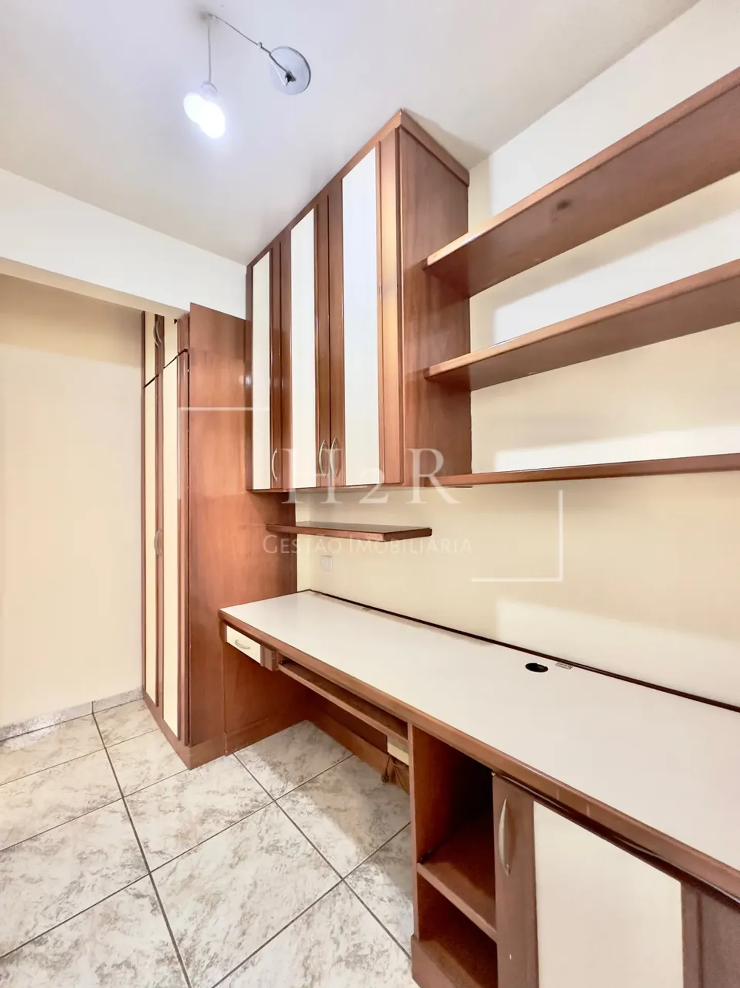 Apartment, 130 m², with a home office — photo 33