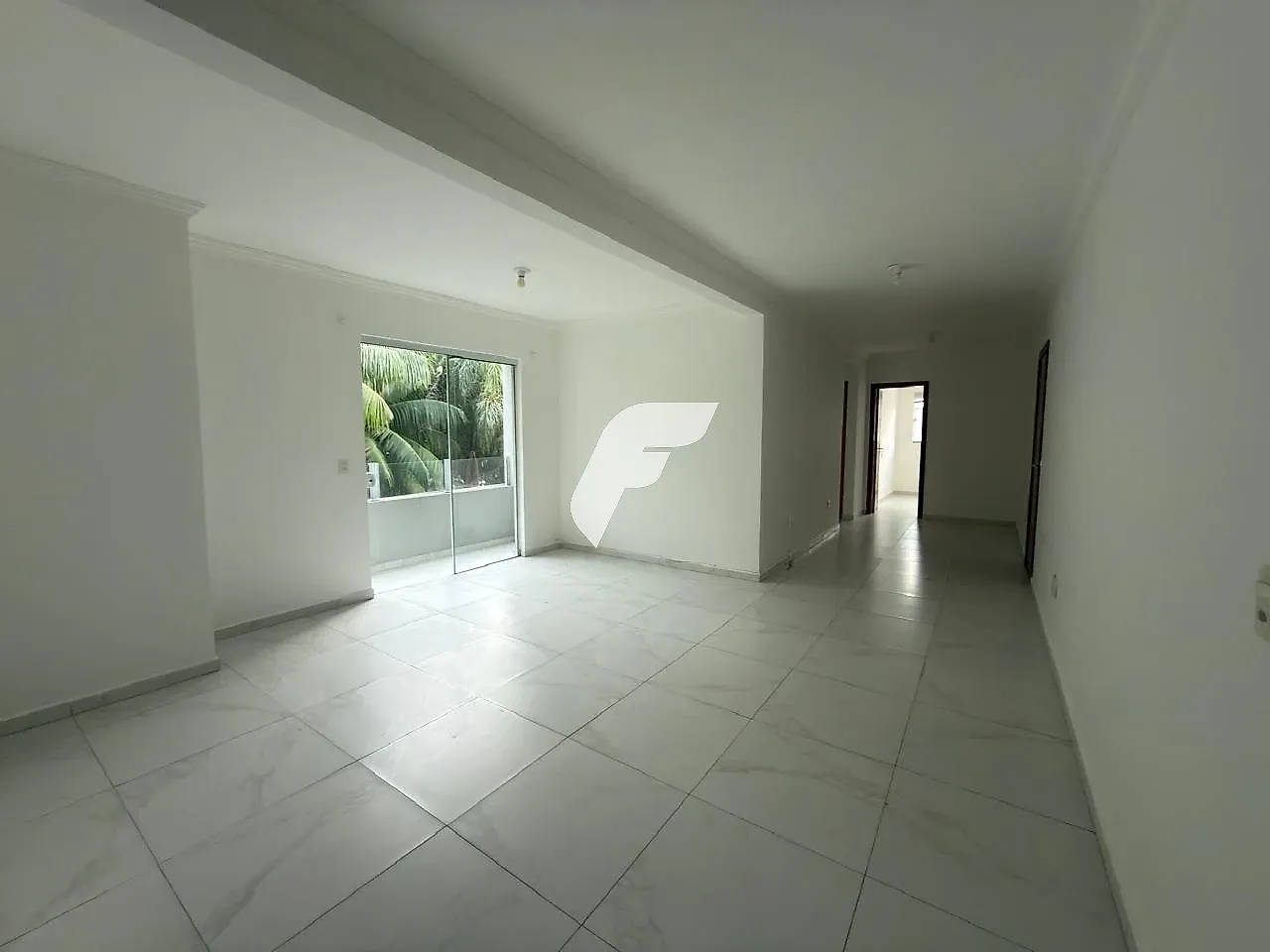 Apartamento de 86 m² con 3 dormitorios y 1 plaza — photo 10