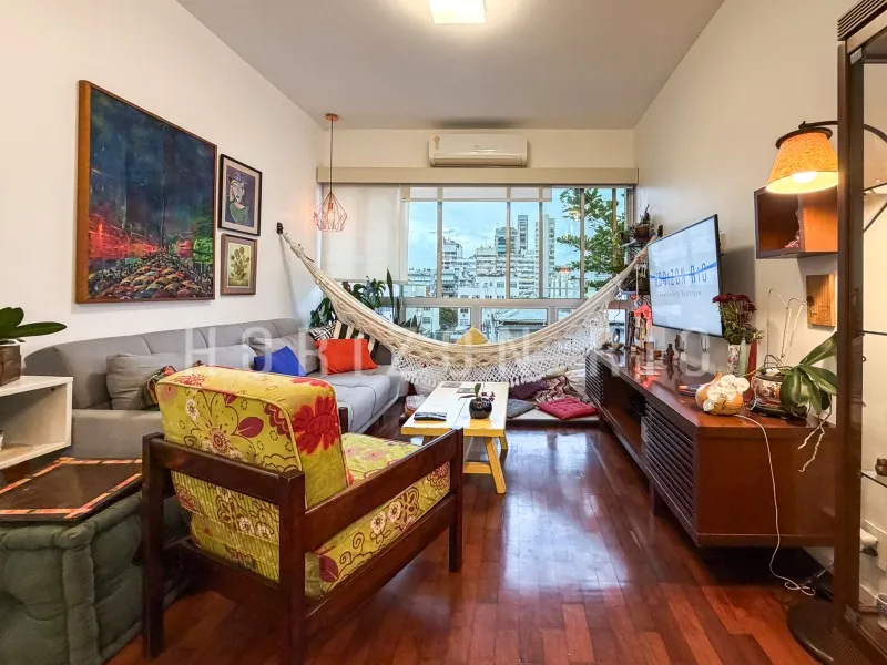 2-bedroom apartment with a washing machine in Rio de Janeiro