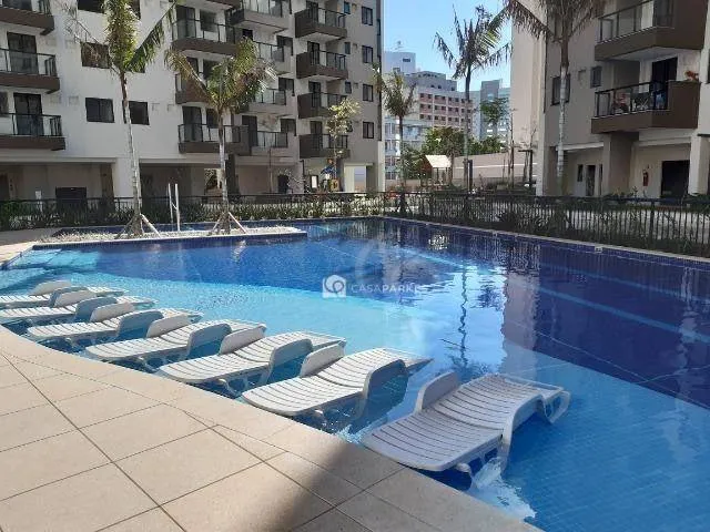 Balcony with a grill in a 3-bedroom apartment, 120 m² — photo 59