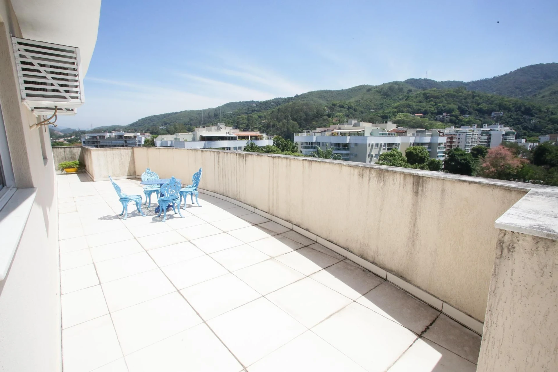 Apartamento mobiliado: 4 quartos, 4 banheiros e 2 vagas — photo 27