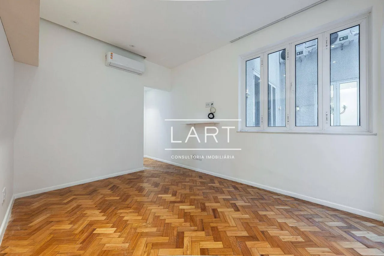 4-bedroom apartment with 5 bathrooms, 210 m² — photo 6