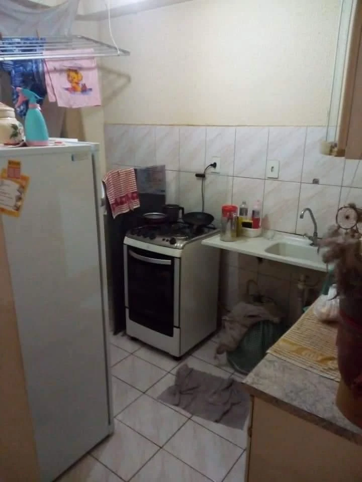 Apartamento mobiliado com 2 quartos e 1 vaga de garagem