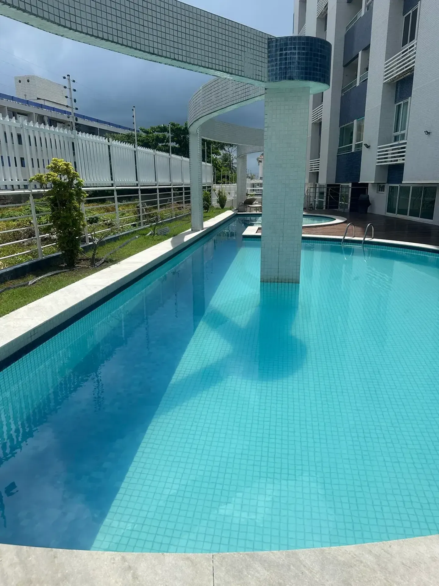 Furnished apartment, 60 m², with a water view — photo 10