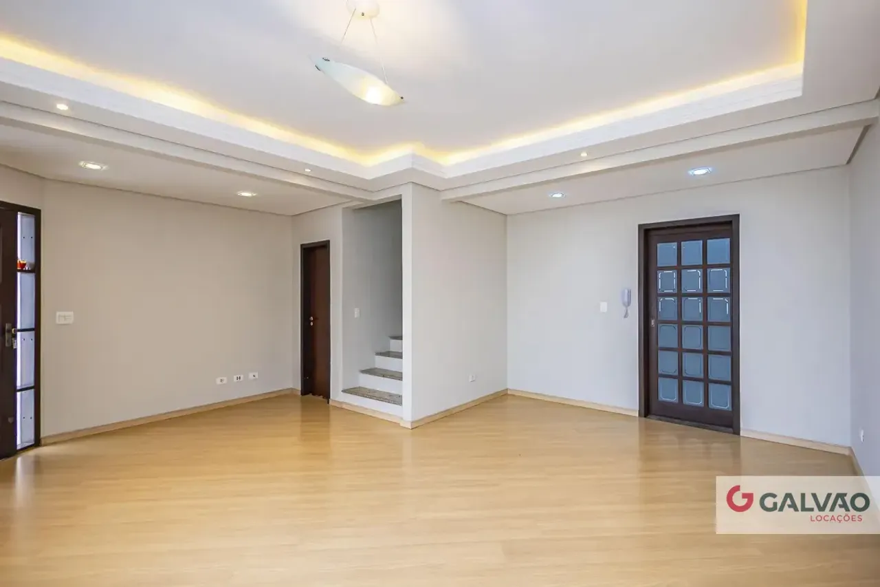 Furnished townhouse of 182 m² with 3 bedrooms and suite — photo 9
