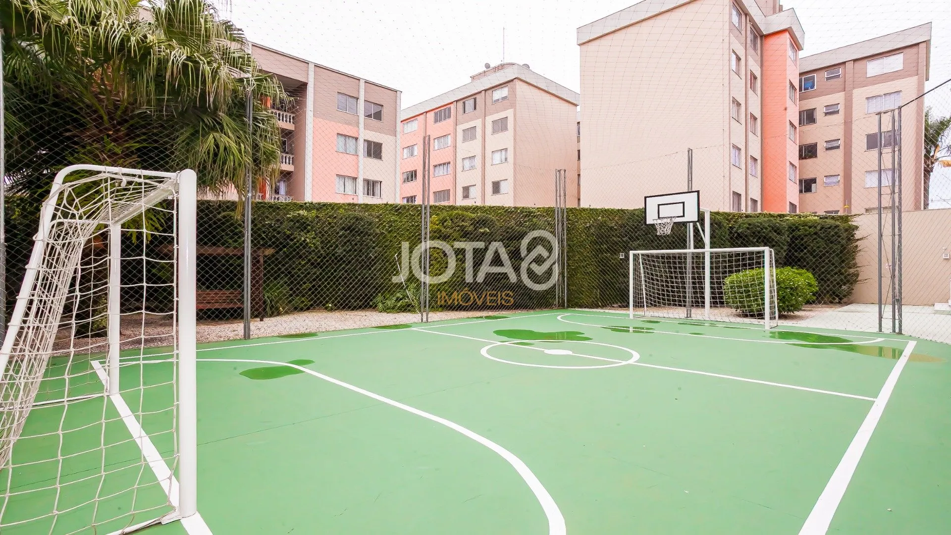 Furnished apartment with 131 m², 2 bedrooms and 3 baths — photo 27