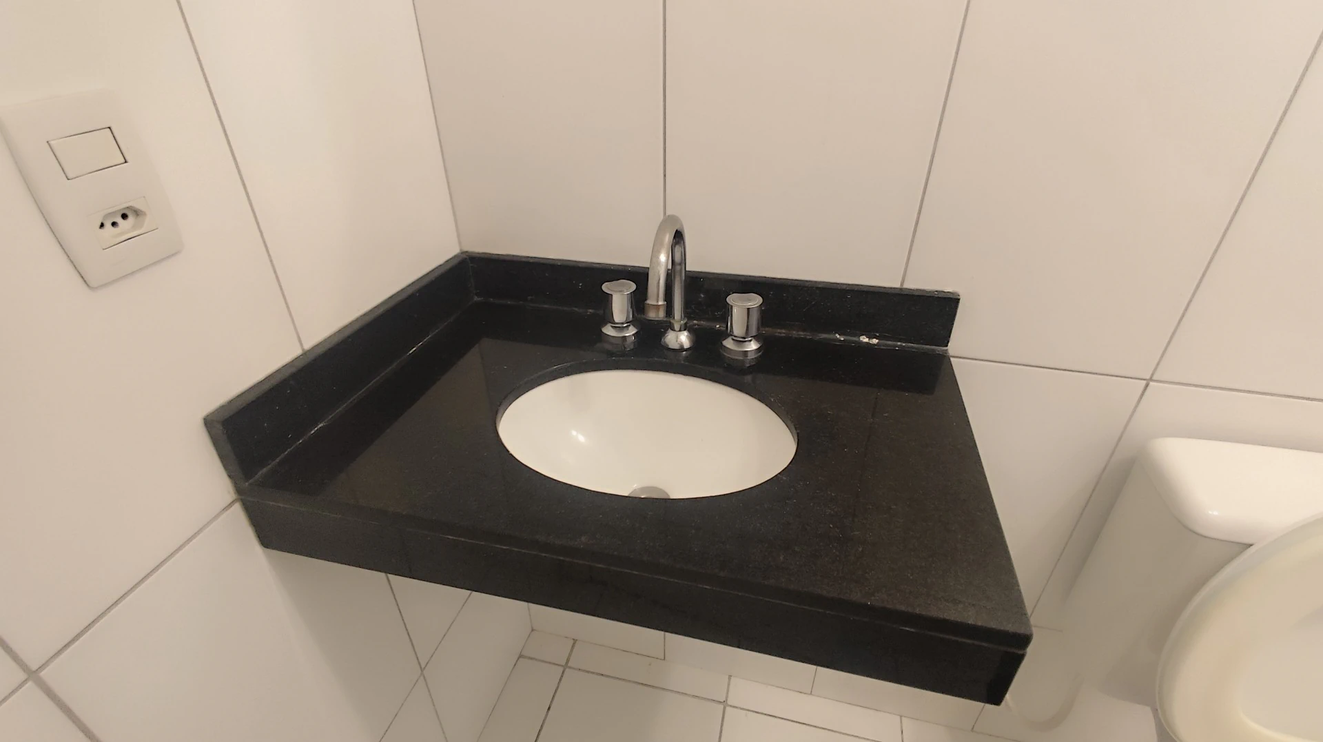 2-bedroom apartment, 1 with its own bathroom, 68 m² — photo 22
