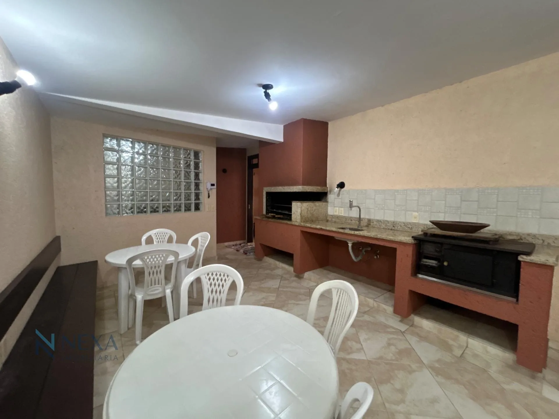 House with 5 bedrooms and 499 m², 2 en-suites — photo 34