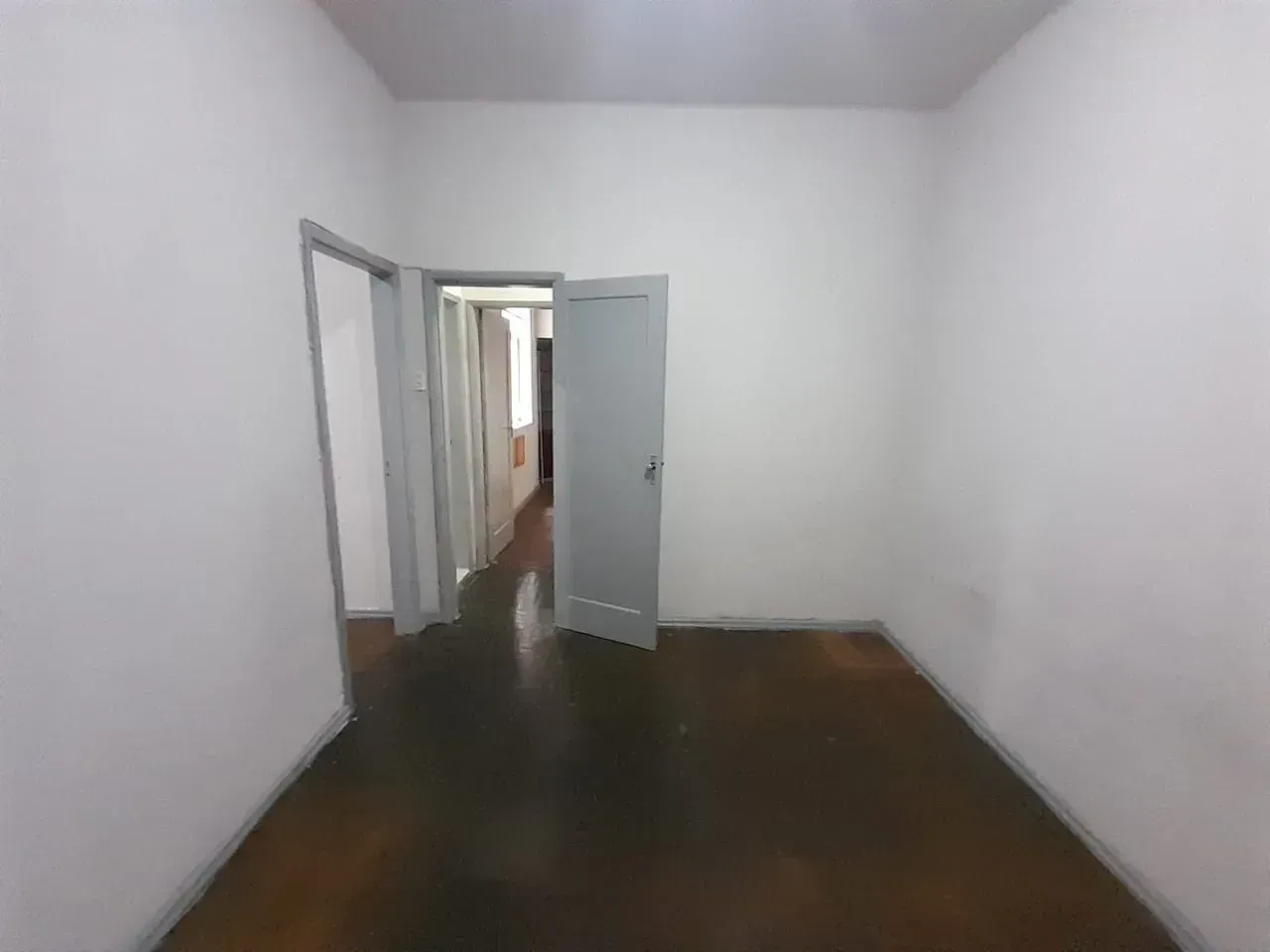 Apartment with 3 bedrooms and a separate gas kitchen — photo 8