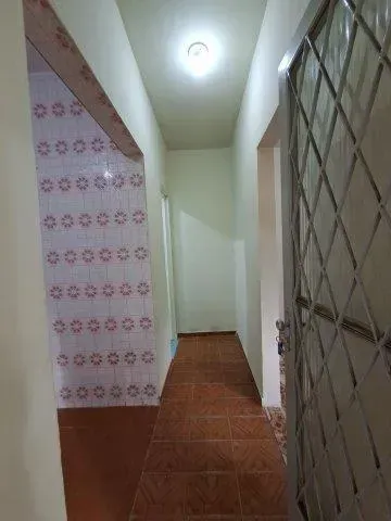 Casa de 115 m² com 1 quarto e box com chuveiro elétrico — photo 15