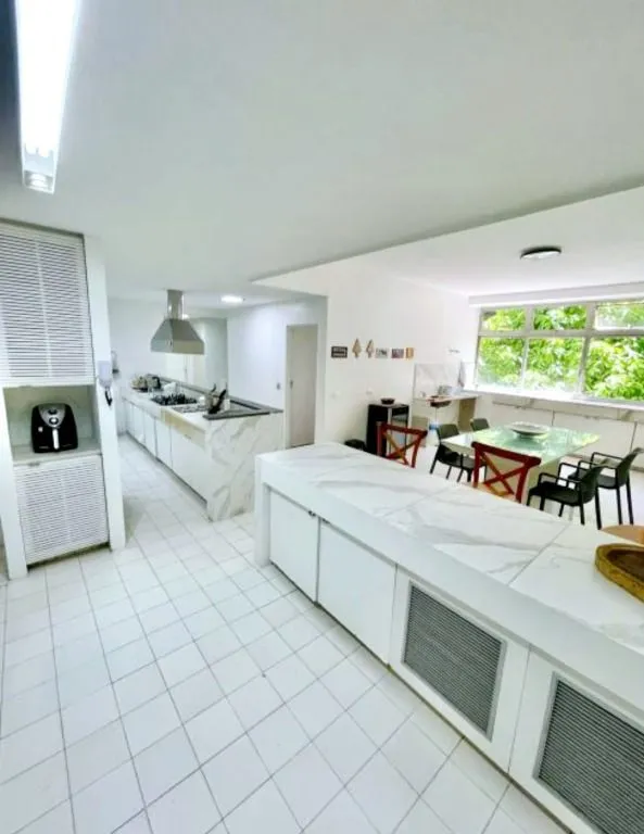 Ванна та 5 спалень: квартира 677 м² — photo 13