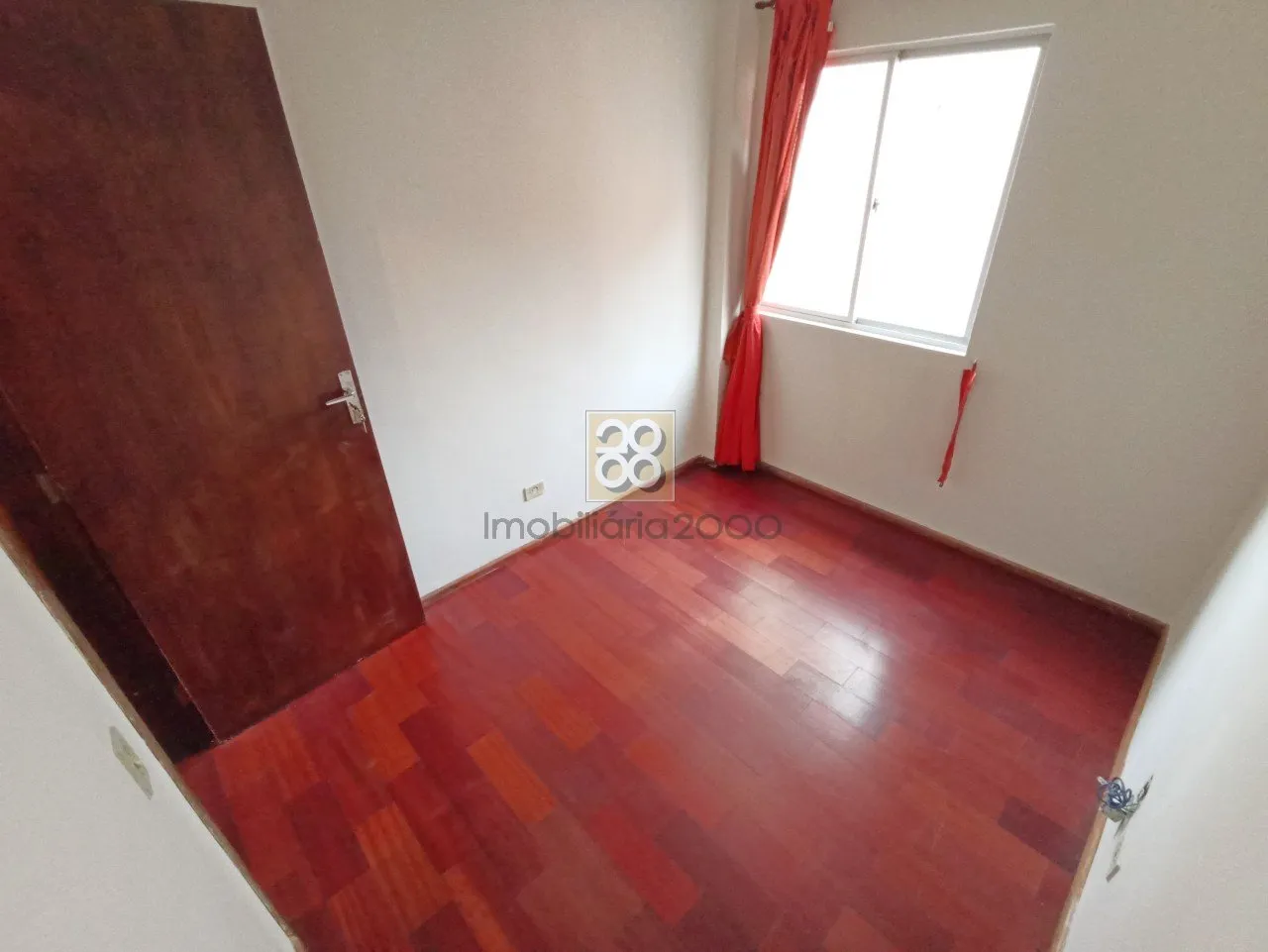 Apartment, 67 m², with wood or laminate floors — photo 7