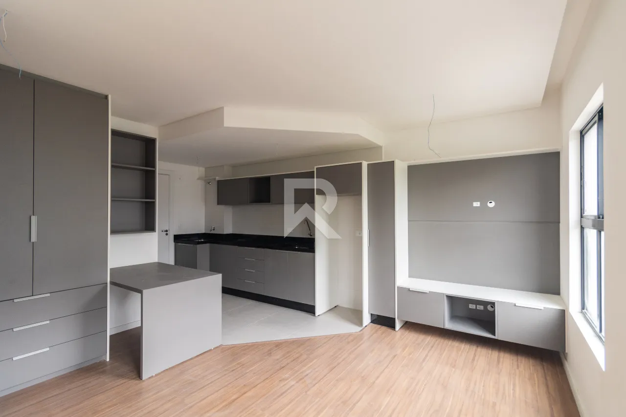 28 m² studio with private garden and 1 parking space — photo 2