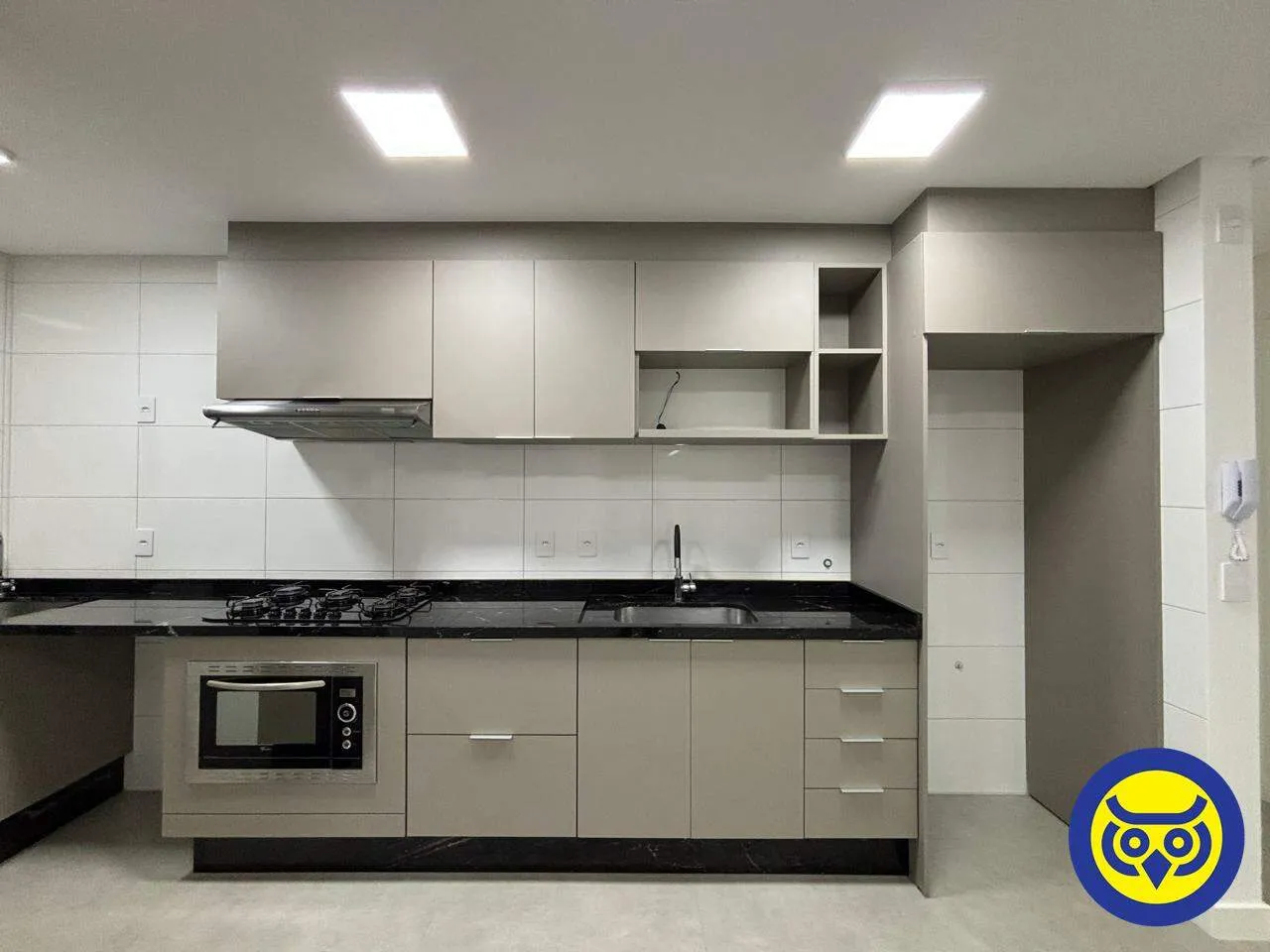 3-bedroom apartment with open-plan kitchen