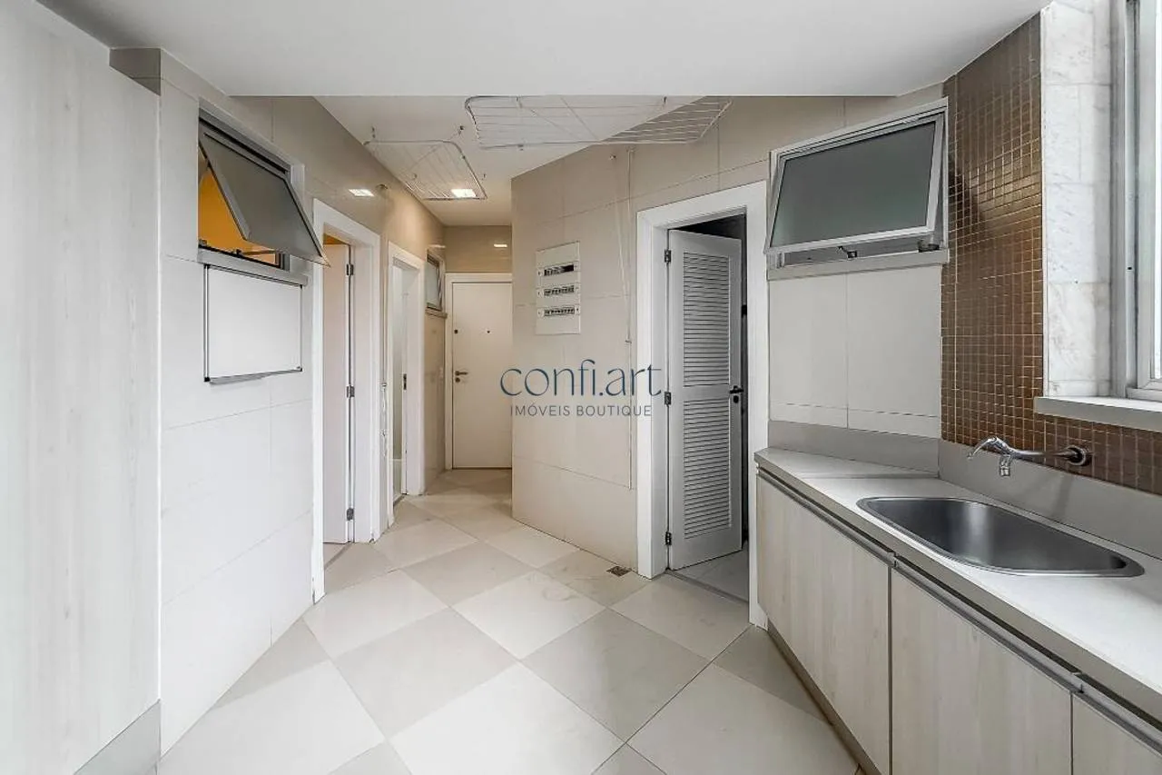 Apartamento, 300 m², com jacuzzi — photo 5