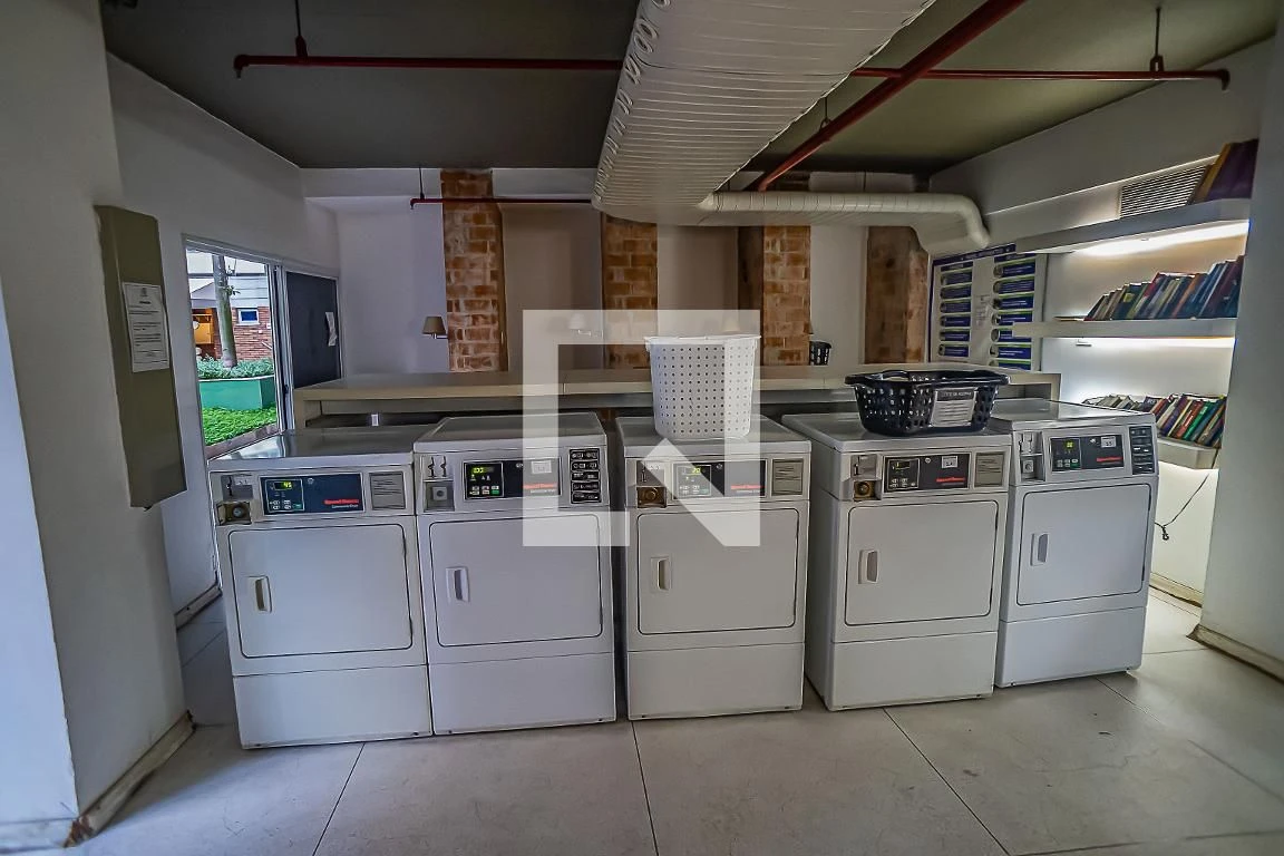 Apartamento mobiliado de 1 quarto em condomínio com sauna — photo 71