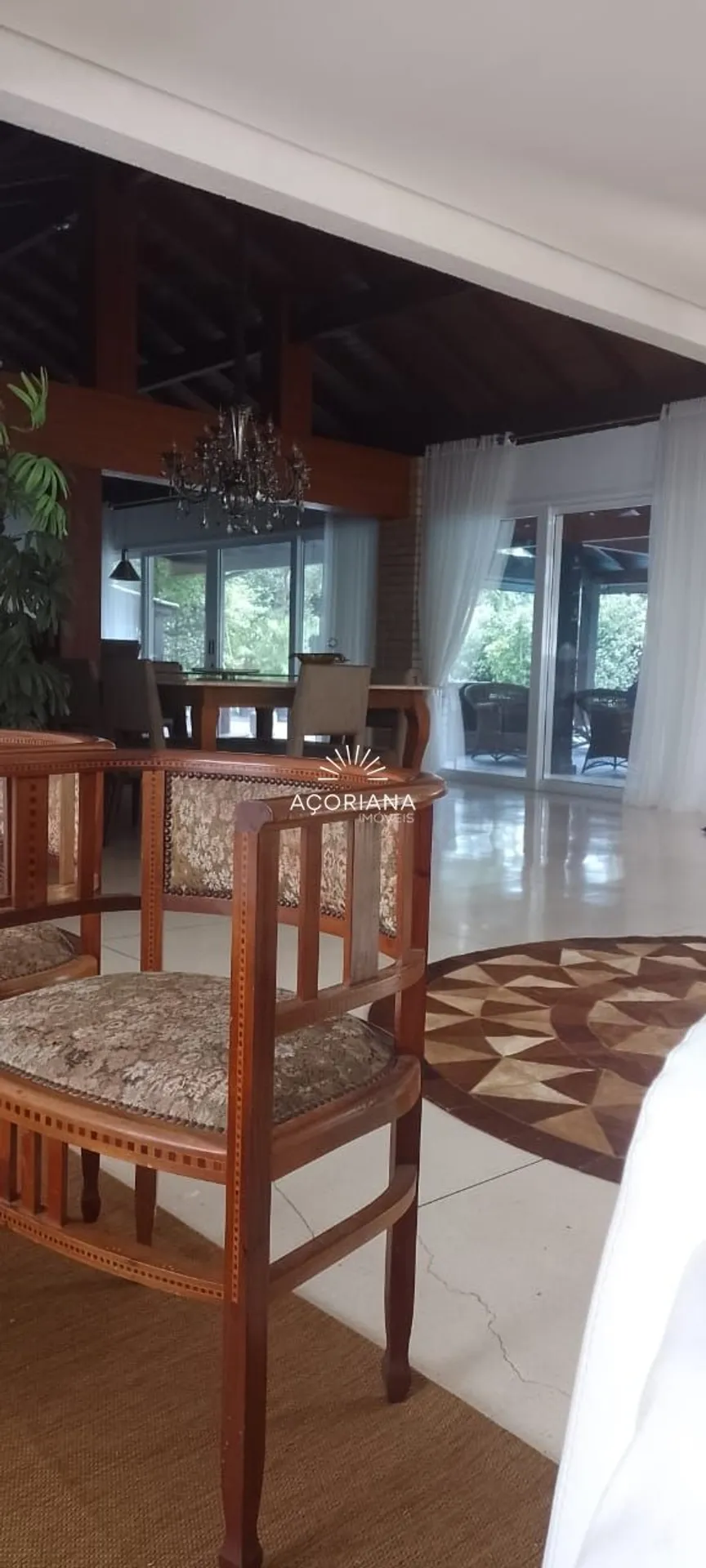 Casa con 4 suites y 5 plazas de aparcamiento — photo 13