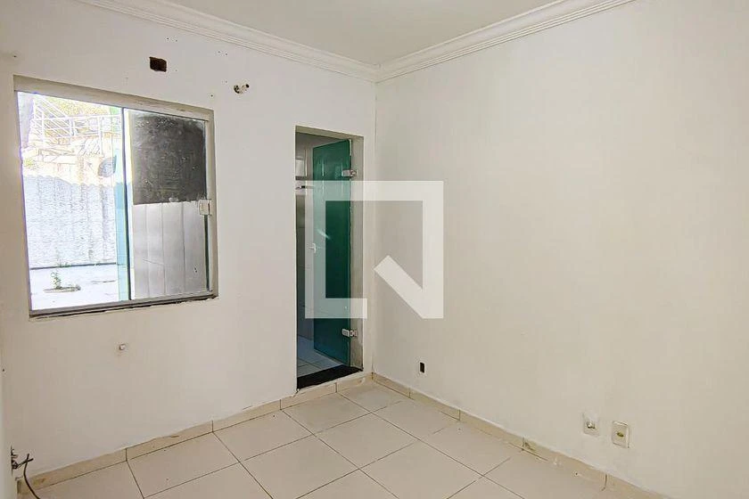 Rental house with 3 bedrooms and 217 m² — photo 37
