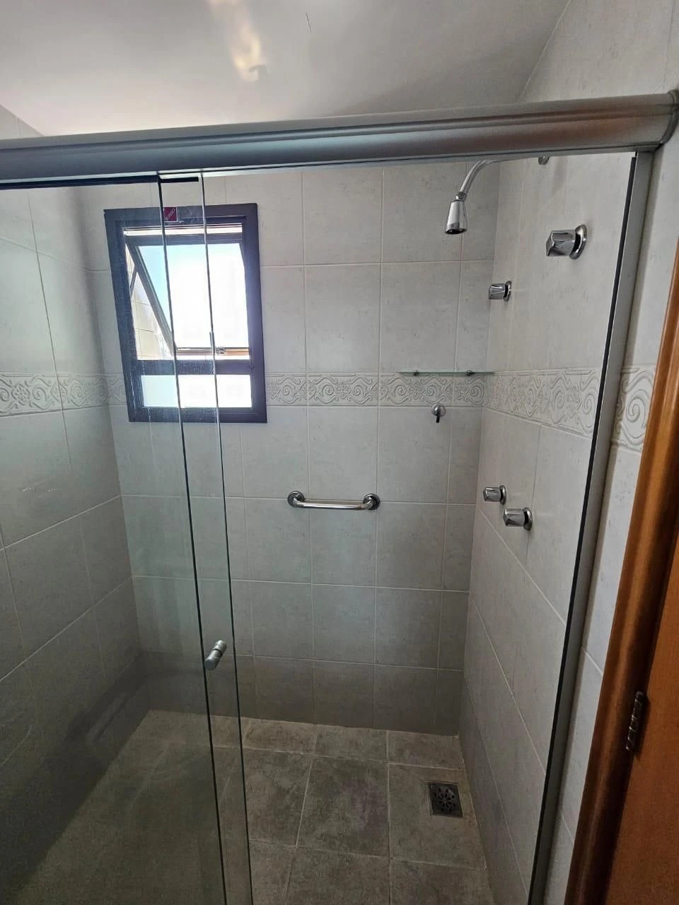 Private pool in a 2-bedroom apartment, 111 m² — photo 36