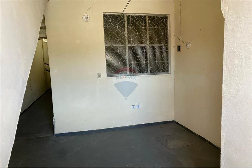 Небольшой дом без мебели 40 м²: 1 спальня и отдельная кухня — photo 12