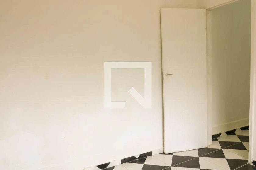 Washing machine in a one-bedroom apartment, 45 m² — photo 15