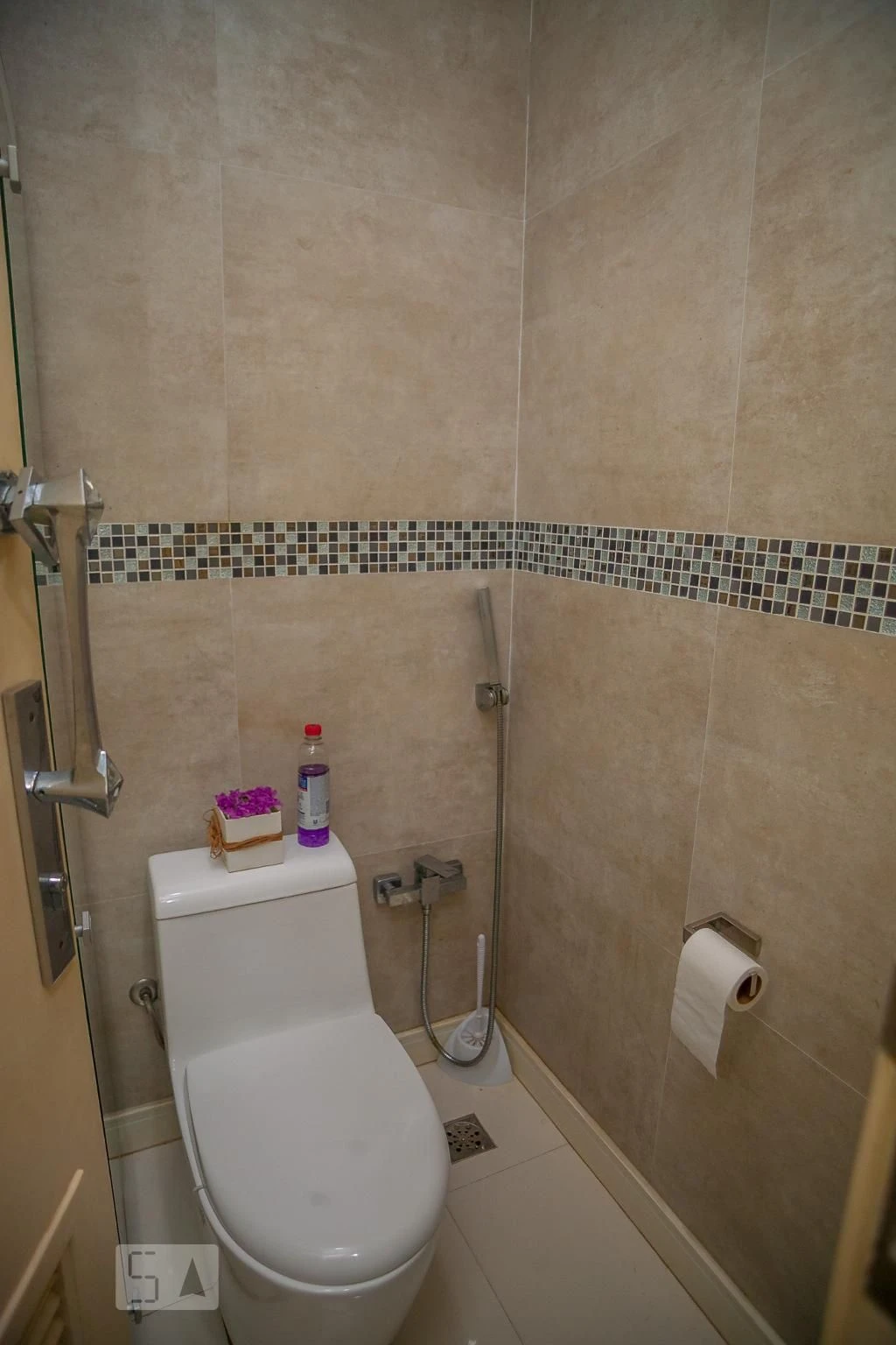 Власний басейн та 4 спальні: будинок 330 м² — photo 57