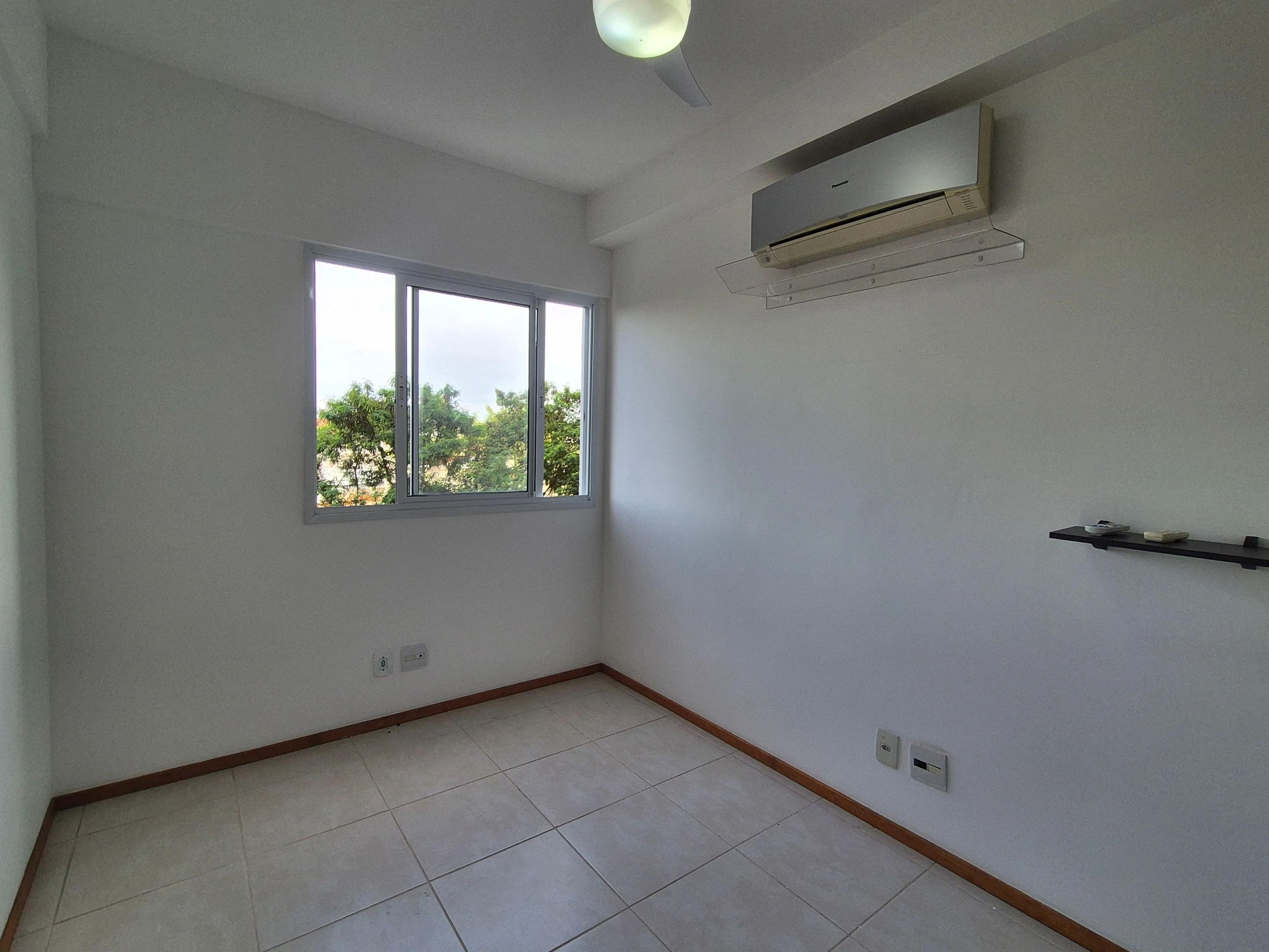 Apartment, 133 m², with a glass-enclosed balcony — photo 5