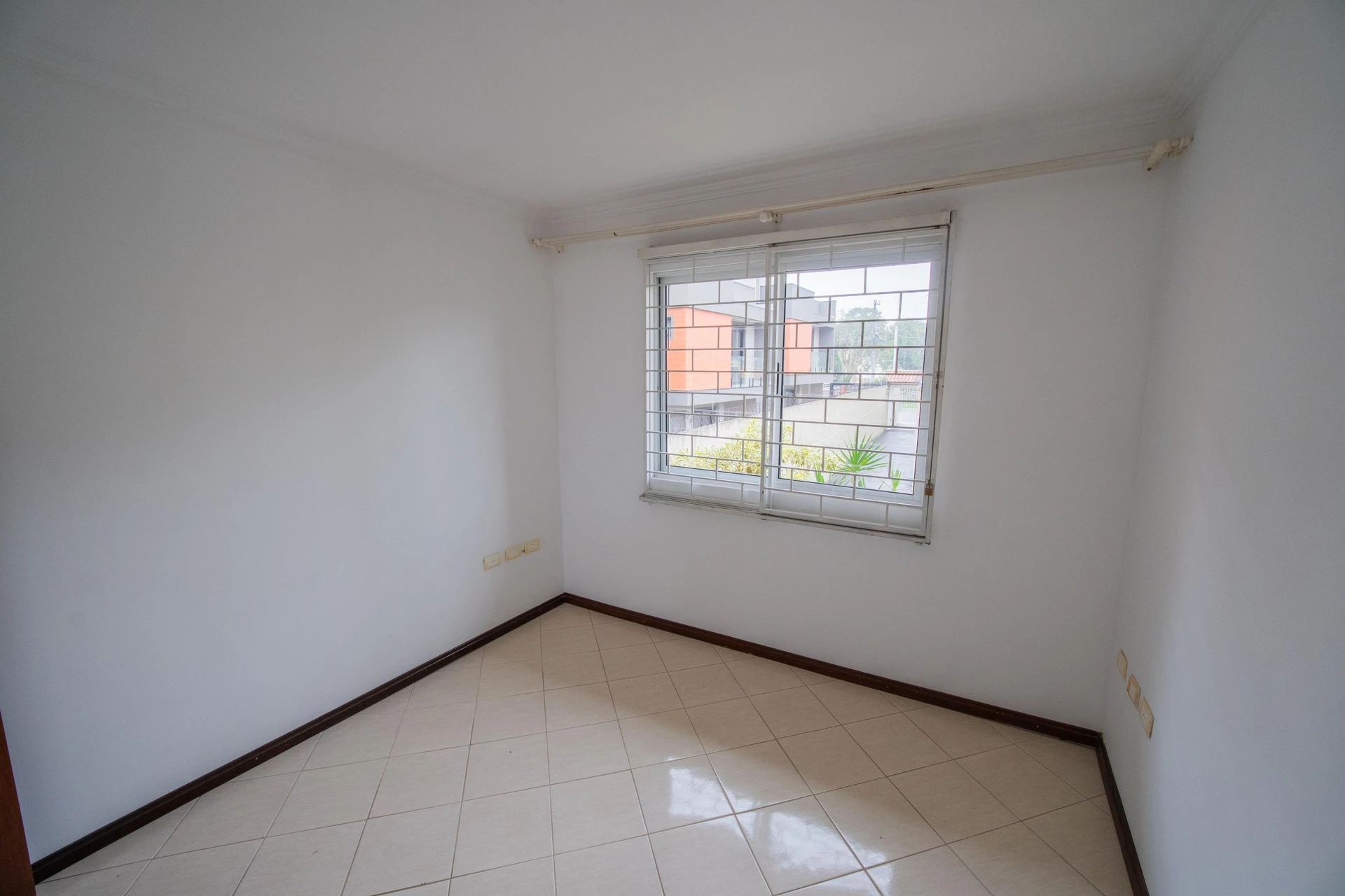House, 129 m², with a grill on the balcony — photo 44