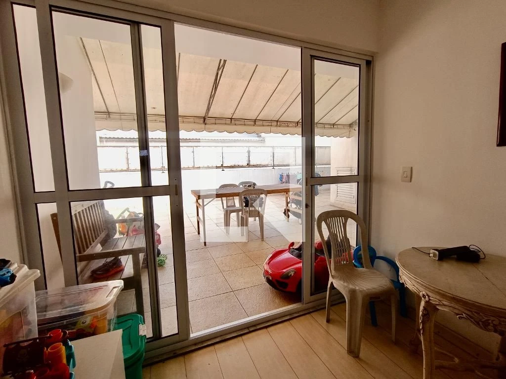 Furnished apartment with private yard and BBQ — photo 53