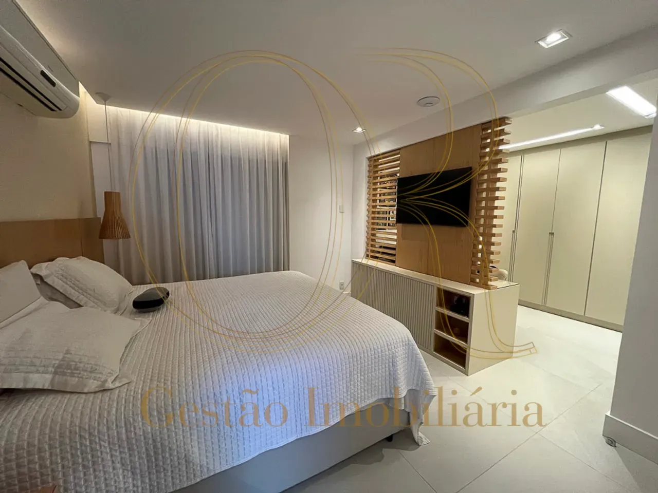 Apartamento mobiliado de 290 m² com 3 quartos e 4 banheiros — photo 23