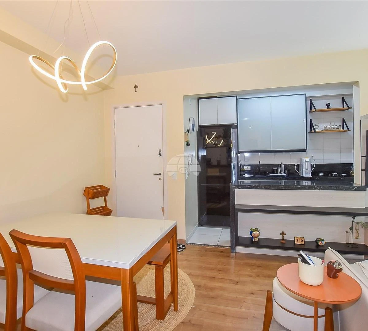 78 m² apartment with 2 bedrooms and open-plan kitchen — photo 11