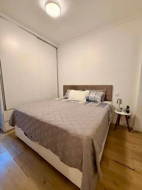 Мебльована квартира з 3 спальнями та окремою кухнею — photo 5