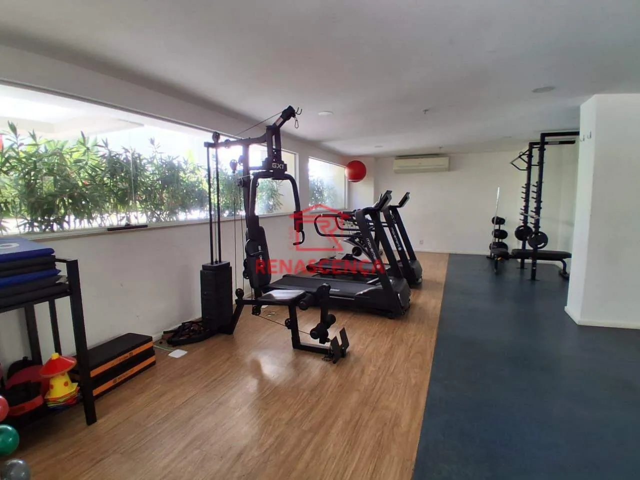 Apartamento sem mobília com 3 quartos e varanda com churrasqueira — photo 22