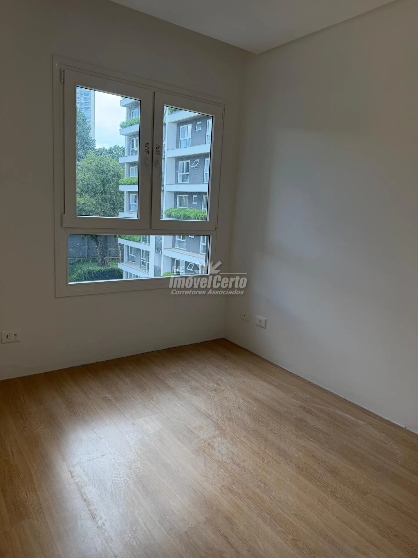 3-bedroom 87.14 m² apartment with 1 parking spot — photo 22