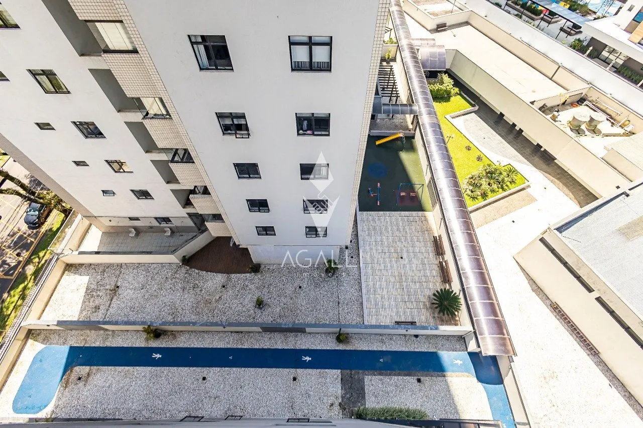 Apartment, 112 m², with a glass-enclosed balcony — photo 26