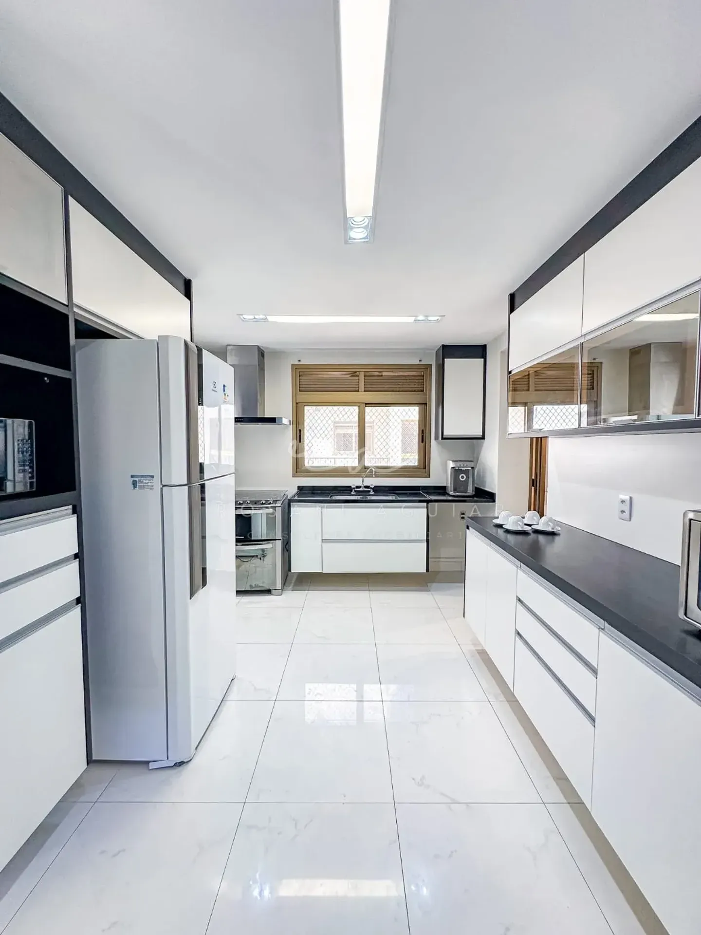 Cobertura duplex mobiliada com 367 m² e 4 vagas — photo 33