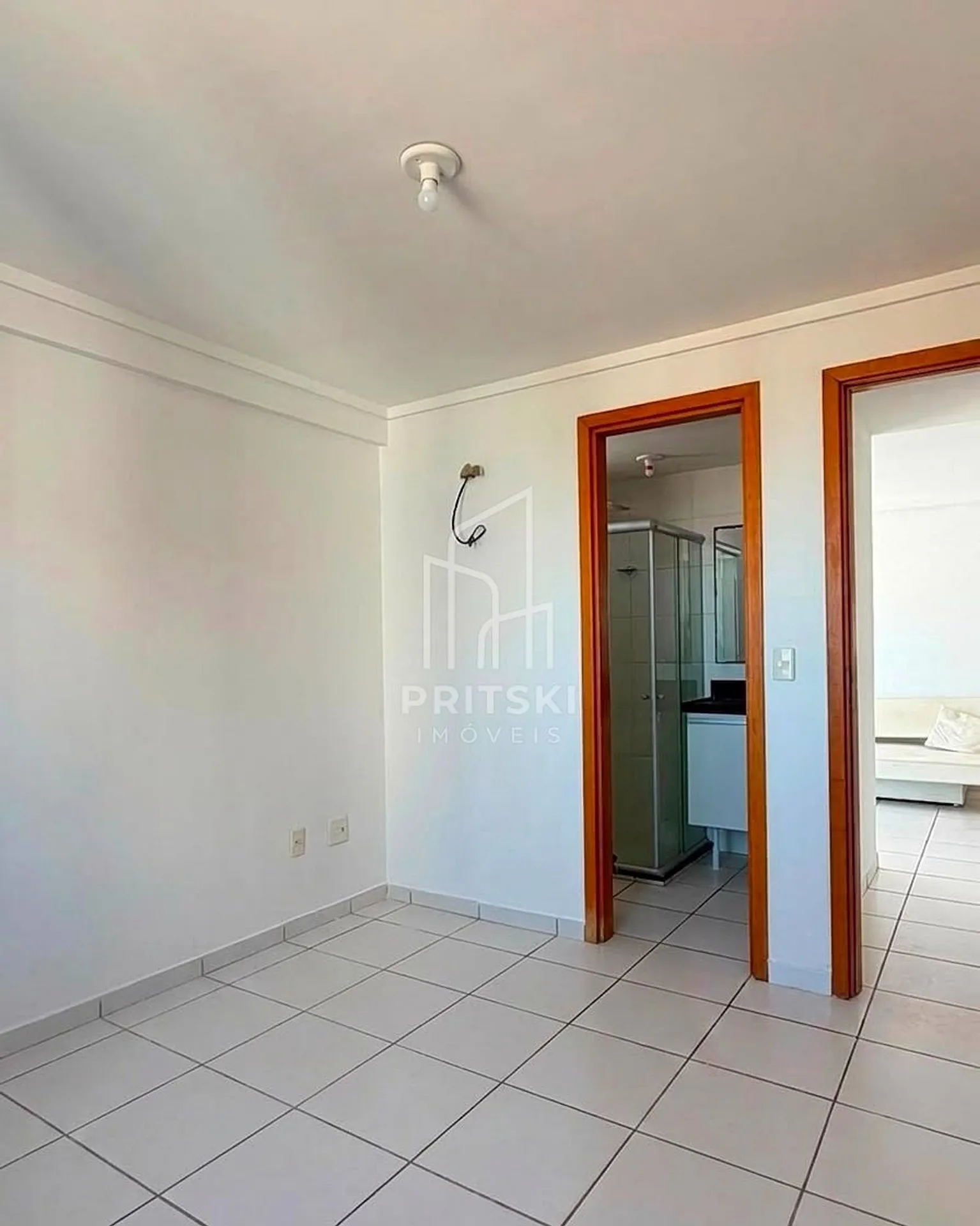2-bedroom apartment in a building with a sauna — photo 4