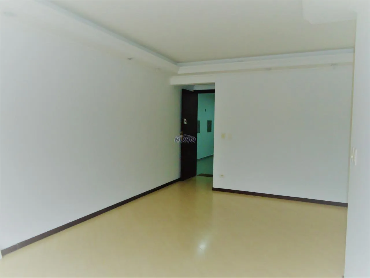 2-bedroom apartment with a grill on the balcony — photo 5