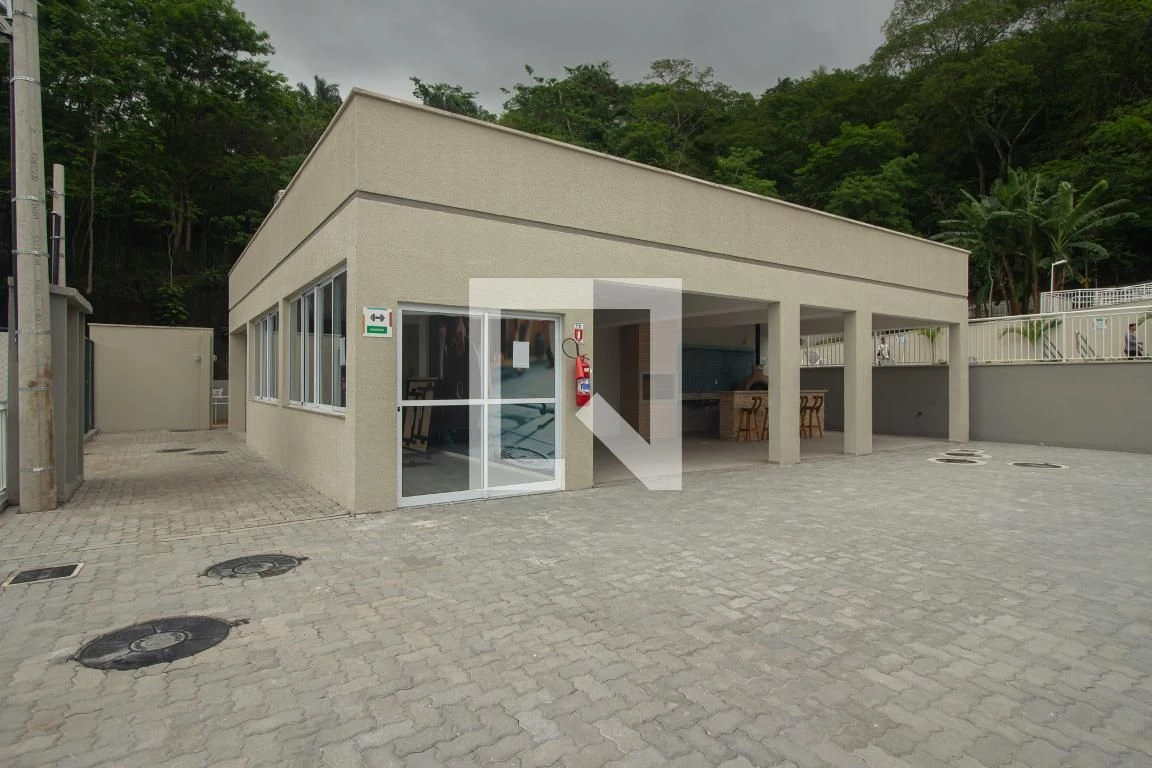 Apartamento de 2 quartos em condomínio com academia — photo 60